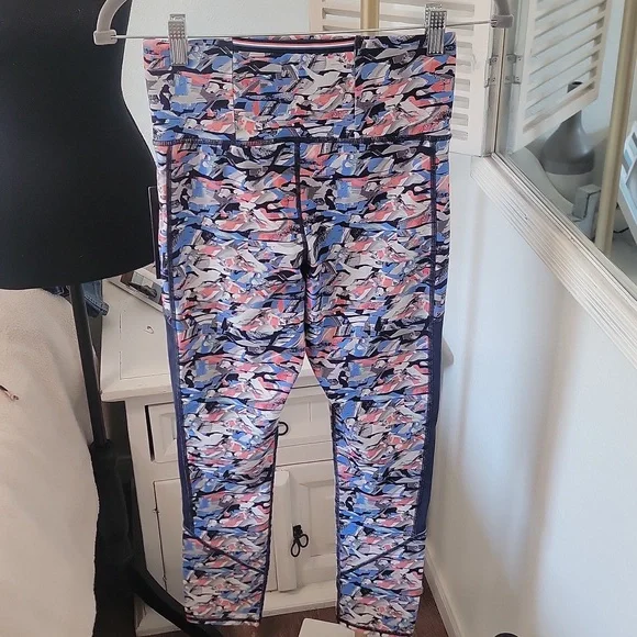 🆕️ FOURLAPS Precision Legging - Picture 4 of 11